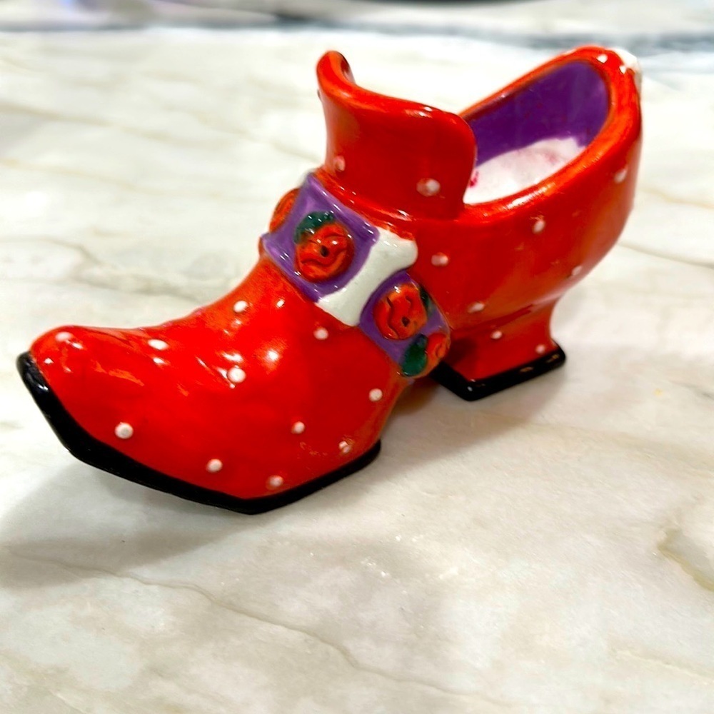 Halloween shoe boot decorative porcelain glazed small piece